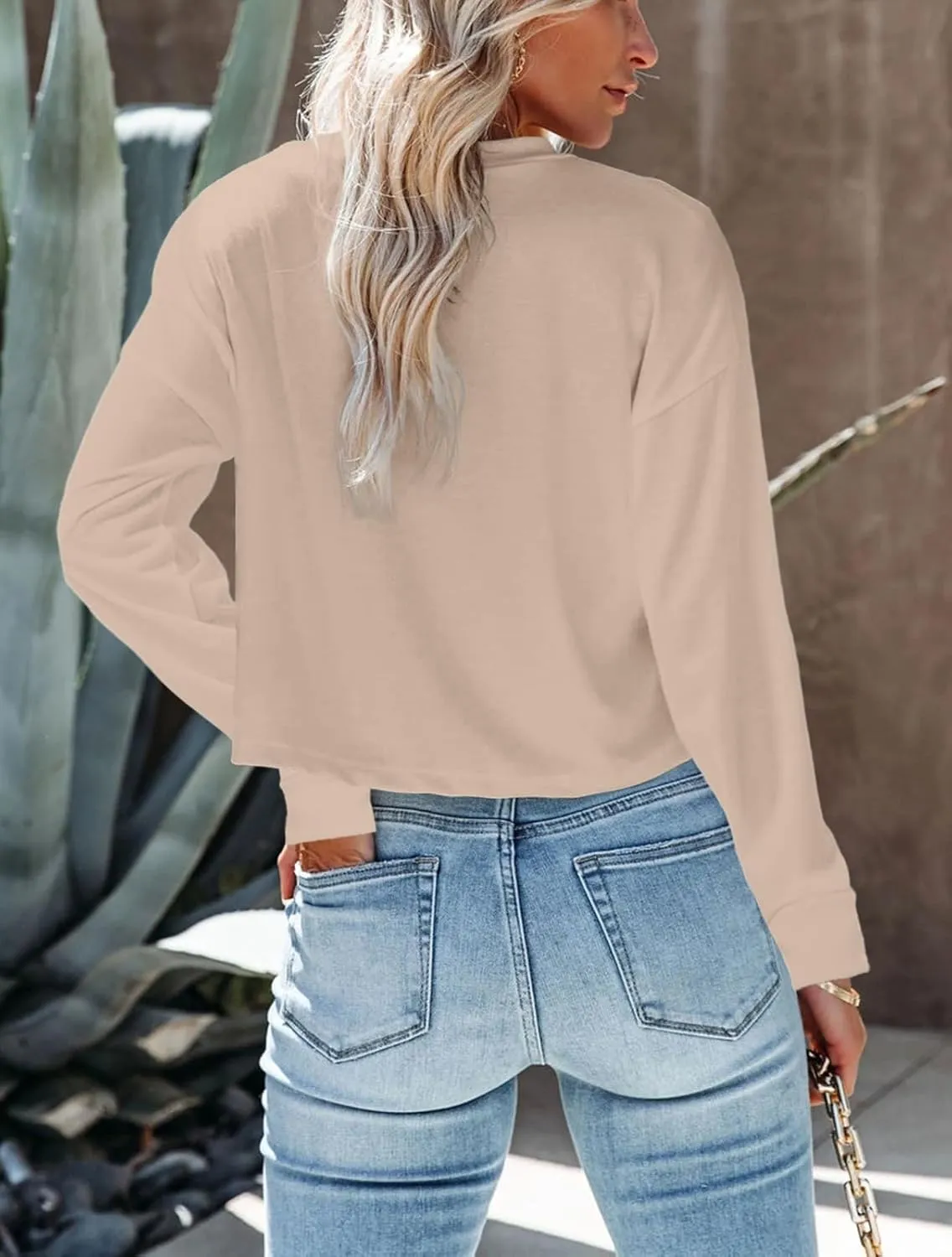 Tankaneo Womens V Neck Cropped T Shirts Casual Summer Crop Tops Half Sleeve Solid Color Crop Baisc Tees