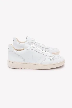 Veja Men's V10 Sneaker